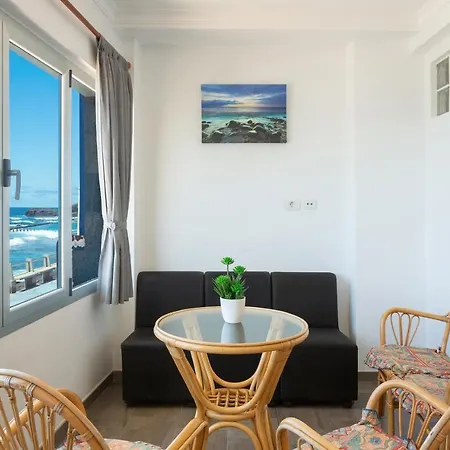 Casa Avenida Del Agujero بيت للعطل *